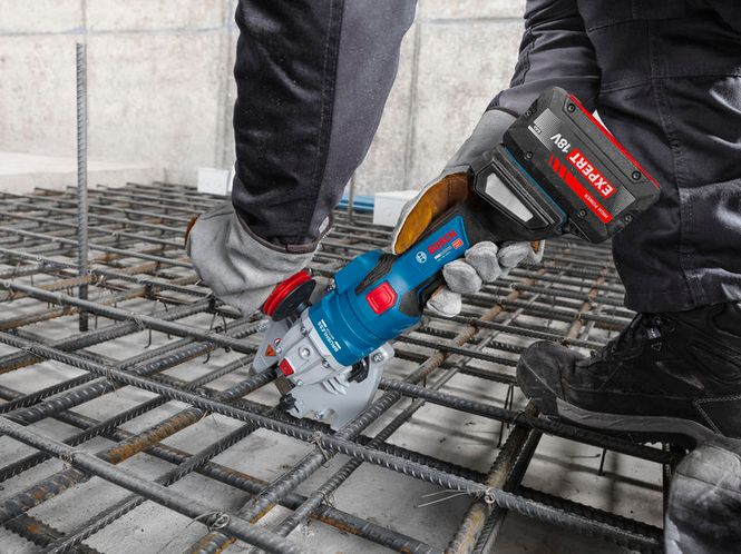 Hovedbilde Bosch Armeringsjernkutter GBC18V-32 SOLO L-Boxx