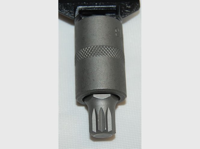 Hovedbilde M13 12 kant pipe 1/2