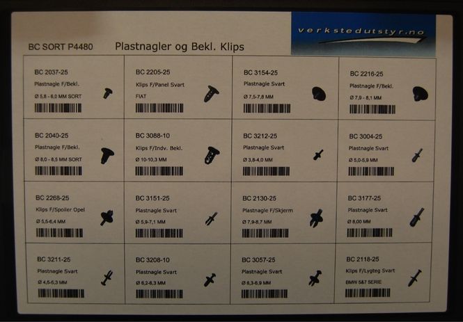 Hovedbilde PLASTNAGLER OG BEKLEDNINGSKLIPS 240stk P4480