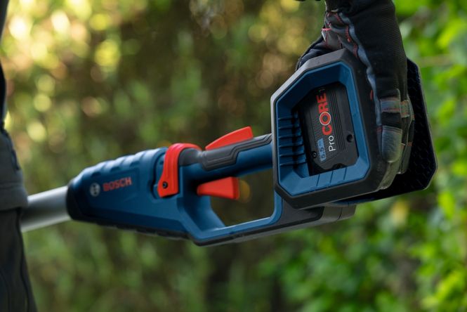 Hovedbilde Bosch Kjedesag teleskop GKE 18V-25TP Solo