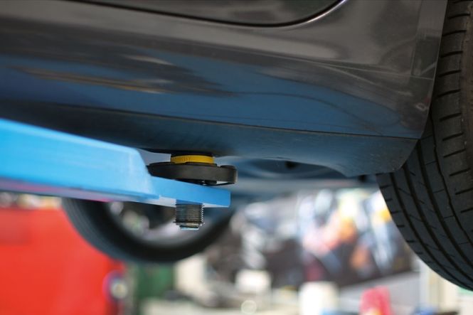 Hovedbilde Løftepads for Tesla modell 3 og Y 4 stk 8439