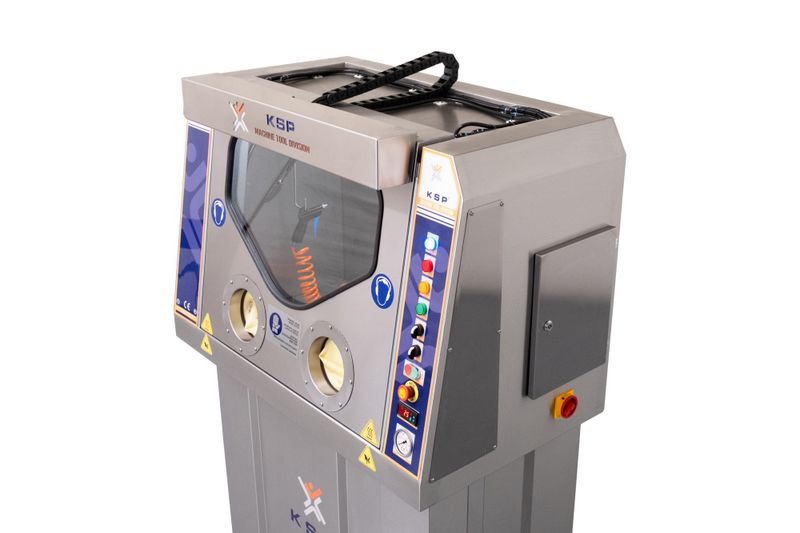 Manuell delevasker med høytrykk i lukket kabinett HPWM1100