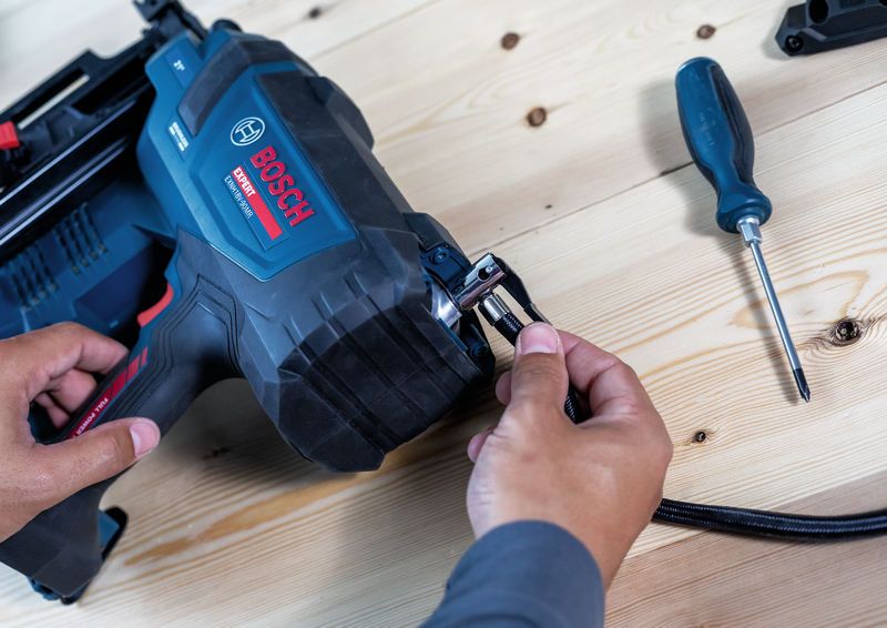 BOSCH SPIKERPISTOL EXPERT EXNH18V-90MR SOLO XLB
